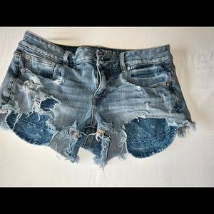 💲 AEO 360 STRETCH DESTROYED SHORTIE SIZE 10